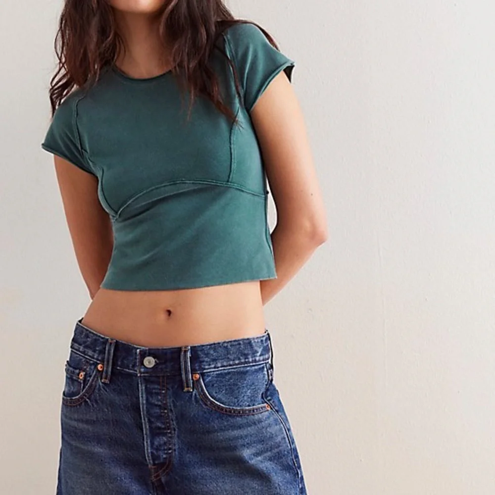 We The Free Protagonist Cropped Tee Rainforest x Revolve Women’s Size S Shirt - Picture 1 of 8